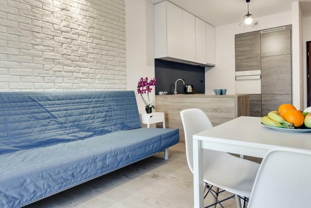 Bluebird City Center Apartment Вроцлав Екстериор снимка